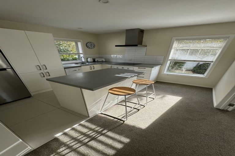 Photo of property in 70 Browns Road, St Albans, Christchurch, 8014