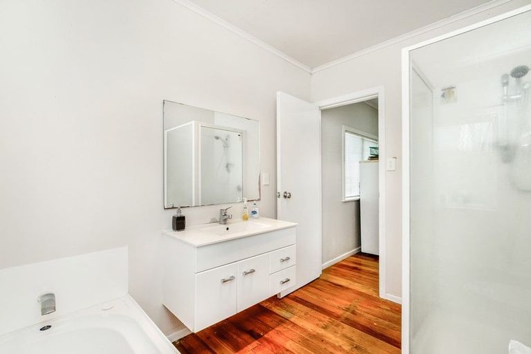 Photo of property in 7 Church Street, Tuakau, 2121