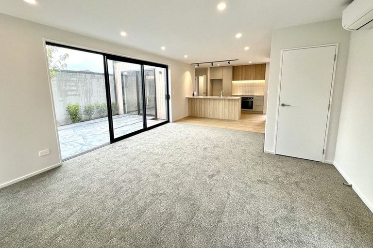 Photo of property in 4/62 Derby Street, St Albans, Christchurch, 8014