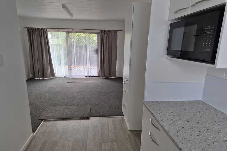 Photo of property in 1/773 Beach Road, Browns Bay, Auckland, 0630