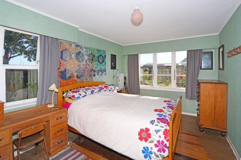 Photo of property in 31 Victoria Avenue, Waiuku, 2123