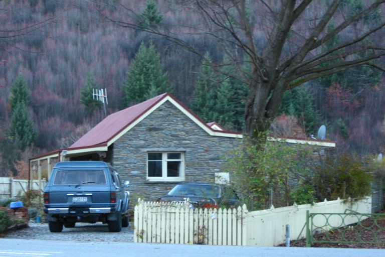 Photo of property in 17 Bedford Street, Arrowtown, 9302