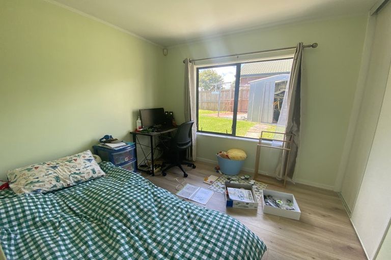 Photo of property in 23 Elderberry Road, Burswood, Auckland, 2013