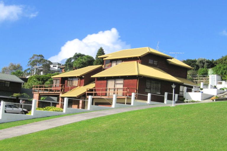 Photo of property in 74 Marellen Drive, Red Beach, 0932