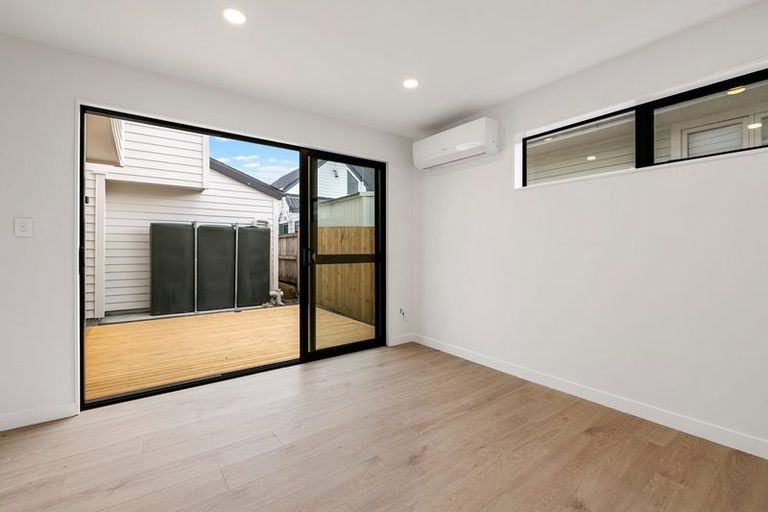 Photo of property in 20c Seine Road, Forrest Hill, Auckland, 0620