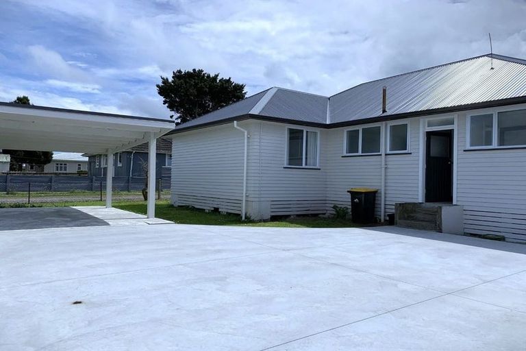 Photo of property in 102 Vogel Street, Woodville, 4920