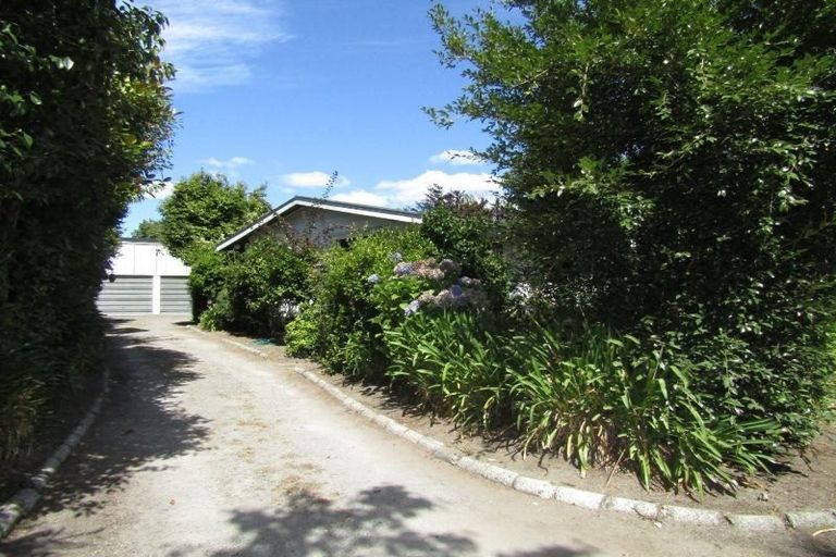 Photo of property in 2/60 Mere Road, Taupo, 3330