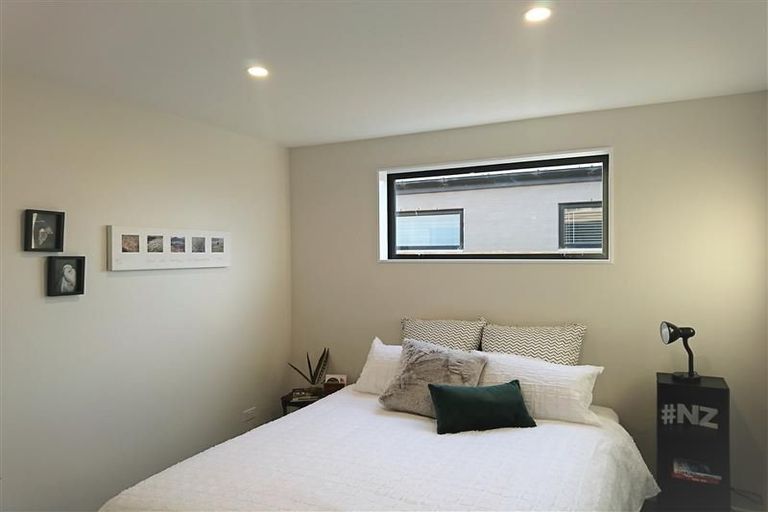 Photo of property in 50 Mount Linton Avenue, Wanaka, 9305