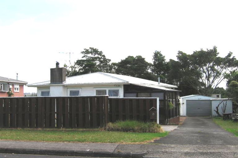 Photo of property in 6 Milich Terrace, Te Atatu South, Auckland, 0610