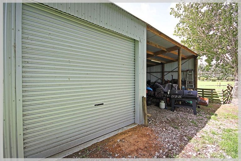 Photo of property in 296 Motuiti Road, Foxton, 4891