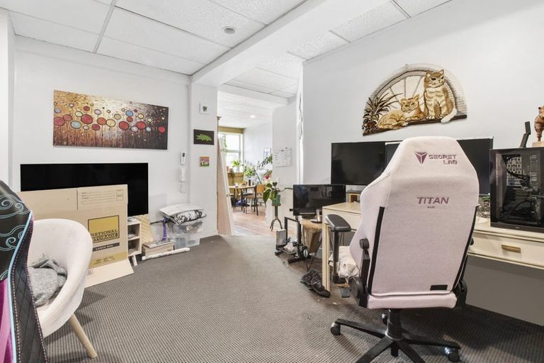 Photo of property in Apparel House, 215u1 Victoria Street, Te Aro, Wellington, 6011