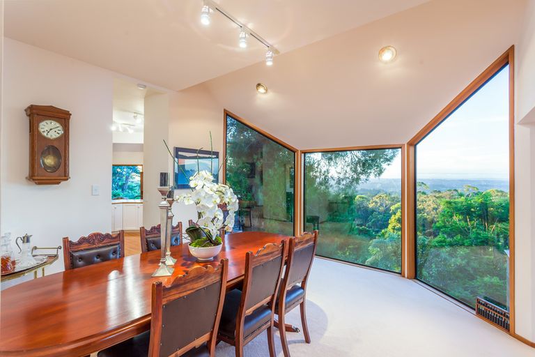 Photo of property in 170 Scenic Drive, Titirangi, Auckland, 0604