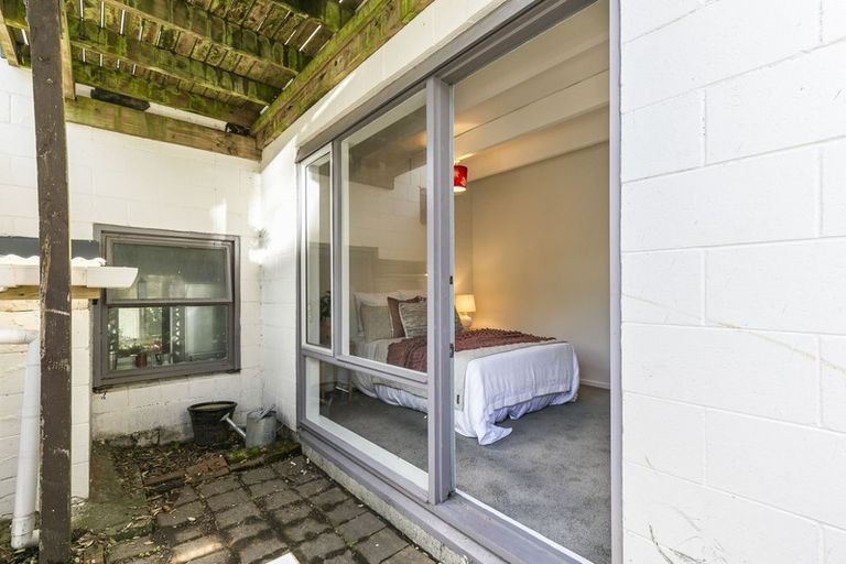 Photo of property in Sherwood Mews, 28h Bidwill Street, Mount Cook, Wellington, 6021