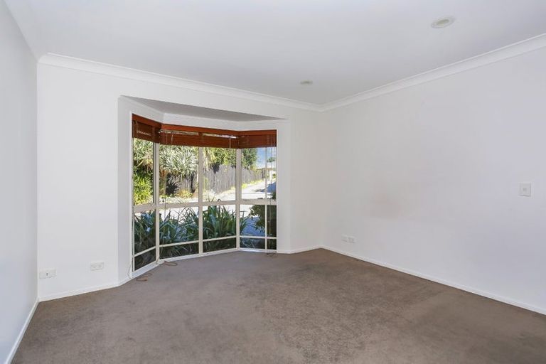 Photo of property in 6 Waione Court, Takanini, 2112
