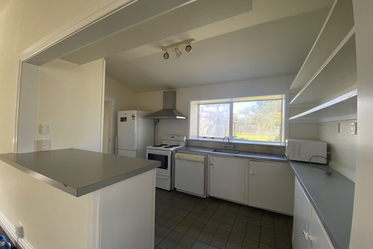 Photo of property in 134 Holly Road, St Albans, Christchurch, 8014