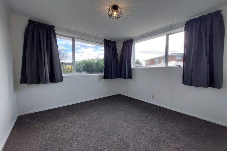 Photo of property in 9 Severn Place, Spotswood, New Plymouth, 4310