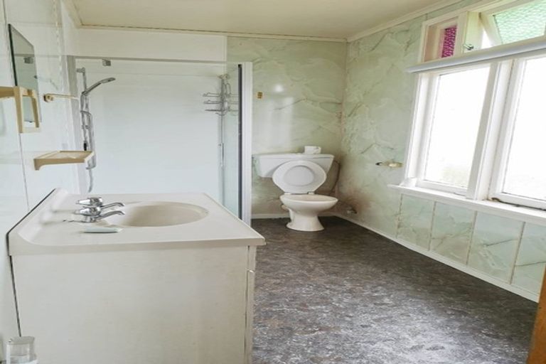 Photo of property in 85 Gardner Avenue, New Lynn, Auckland, 0600