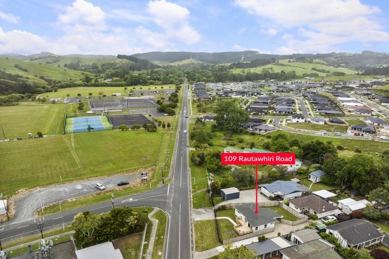 Photo of property in 1/109 Rautawhiri Road, Helensville, 0800