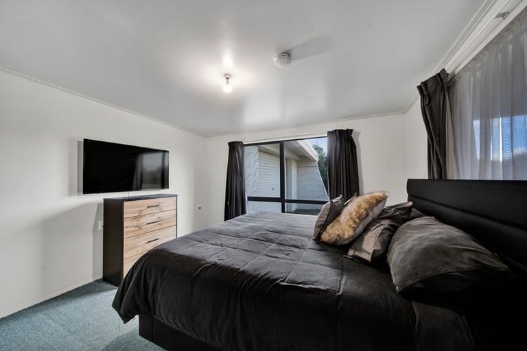 Photo of property in 301 Waihi Road, Hawera, 4673