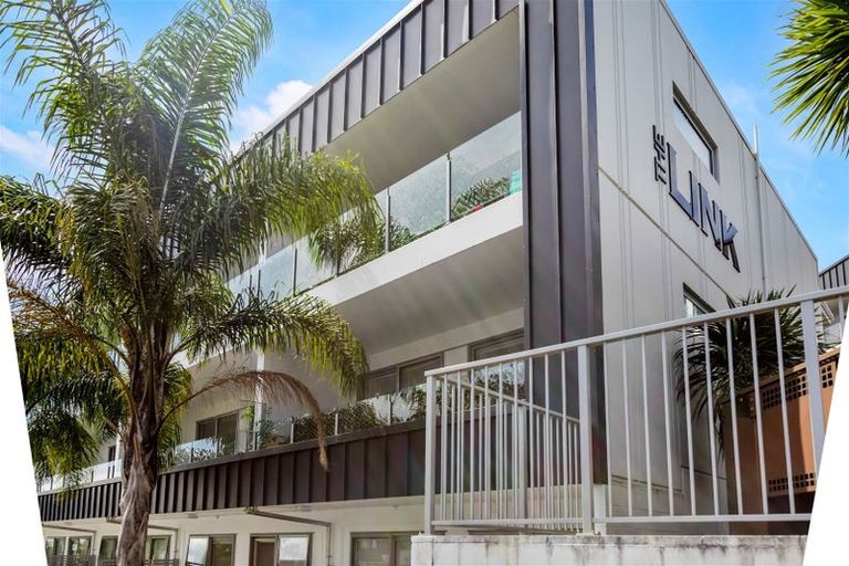 Photo of property in 211/17 Link Crescent, Stanmore Bay, Whangaparaoa, 0932