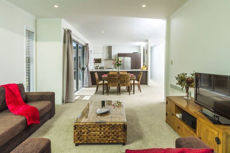 Photo of property in 41 Liquidambar Drive, Hobsonville, Auckland, 0616