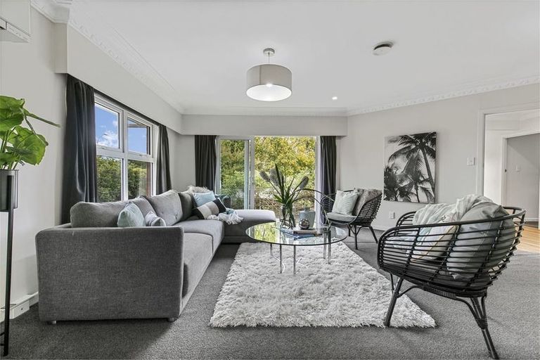 Photo of property in 27 Gills Road, Bucklands Beach, Auckland, 2014