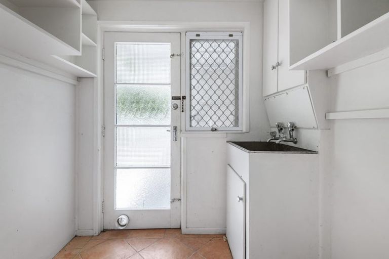 Photo of property in 93 Glamorgan Drive, Torbay, Auckland, 0630