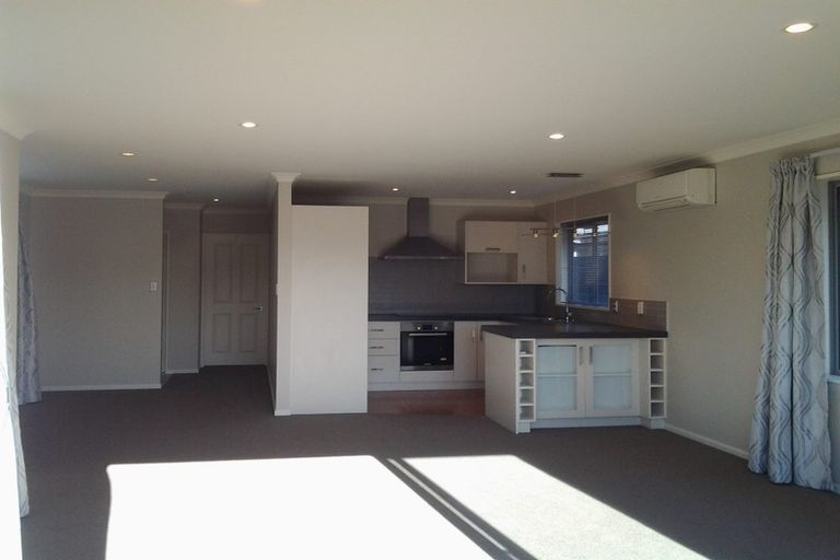 Photo of property in 49a Mcmahon Drive, Aidanfield, Christchurch, 8025