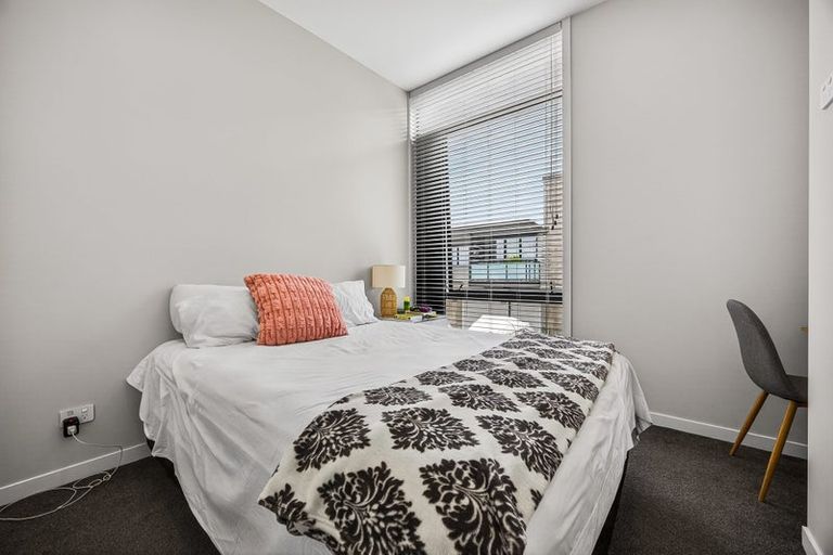 Photo of property in 11/4161 Great North Road, Glen Eden, Auckland, 0602