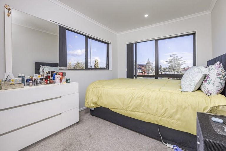 Photo of property in 145 Wordsworth Road, Manurewa, Auckland, 2102