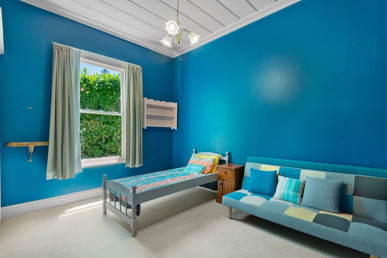 Photo of property in 37 Melrose Street, Roslyn, Dunedin, 9010