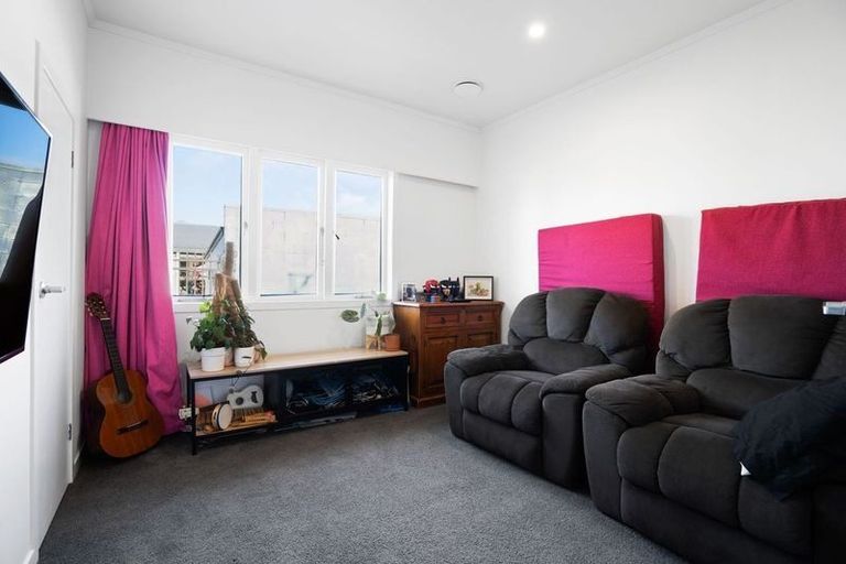 Photo of property in 68 Storey Avenue, Forest Lake, Hamilton, 3200