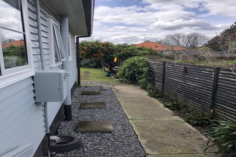 Photo of property in 73 Jellicoe Drive, Hamilton East, Hamilton, 3216