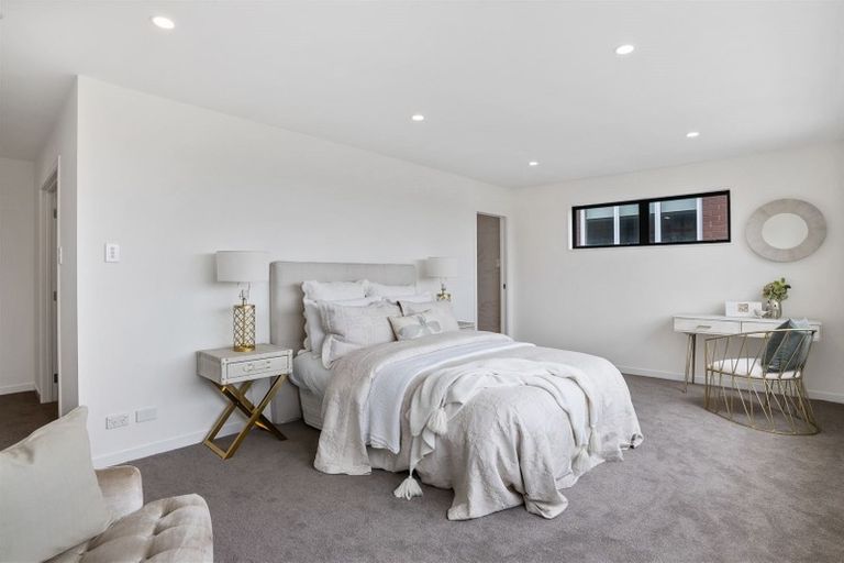 Photo of property in 4 Matahae Drive, Flat Bush, Auckland, 2019