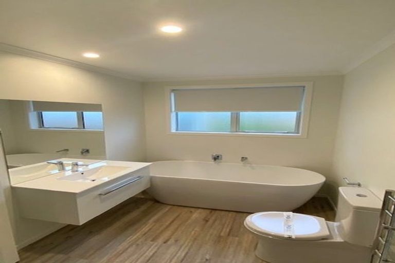 Photo of property in 62 Pakanga Grove, Pyes Pa, Tauranga, 3112