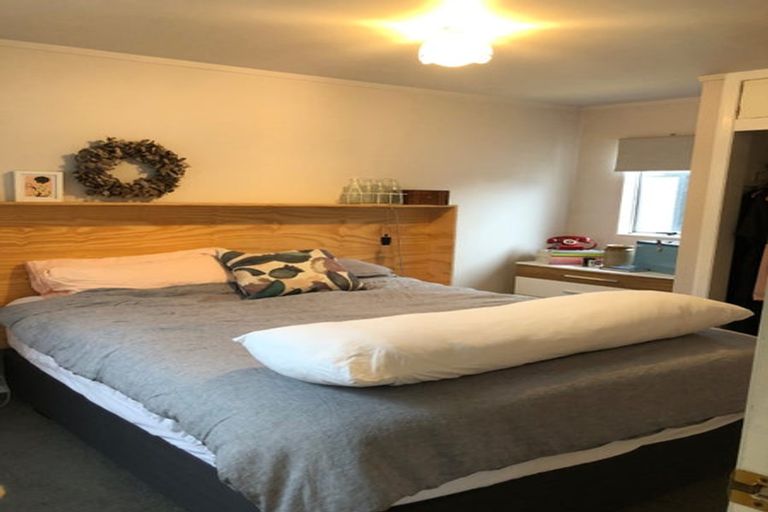 Photo of property in 137 Rongotai Road, Kilbirnie, Wellington, 6022