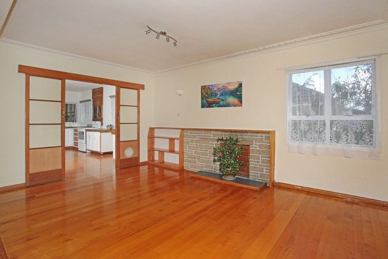 Photo of property in 76 King Street, Waiuku, 2123