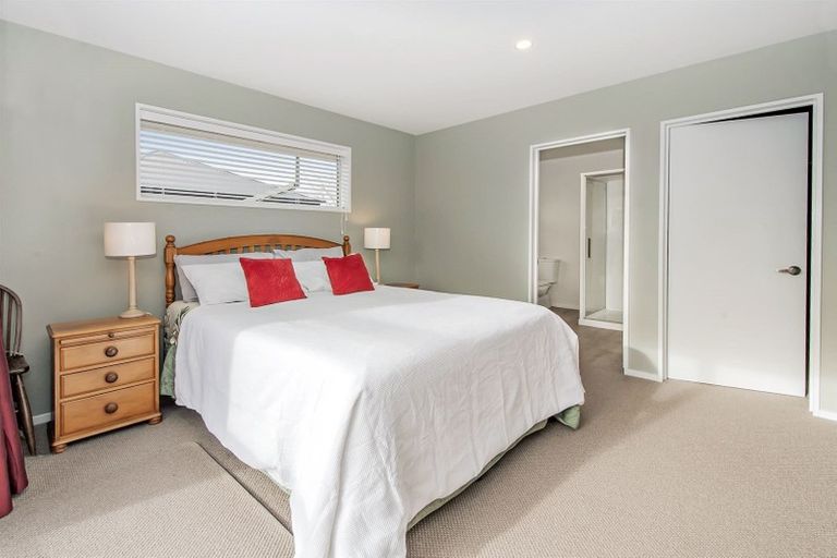 Photo of property in 24 Cairnbrae Drive, Prebbleton, 7604