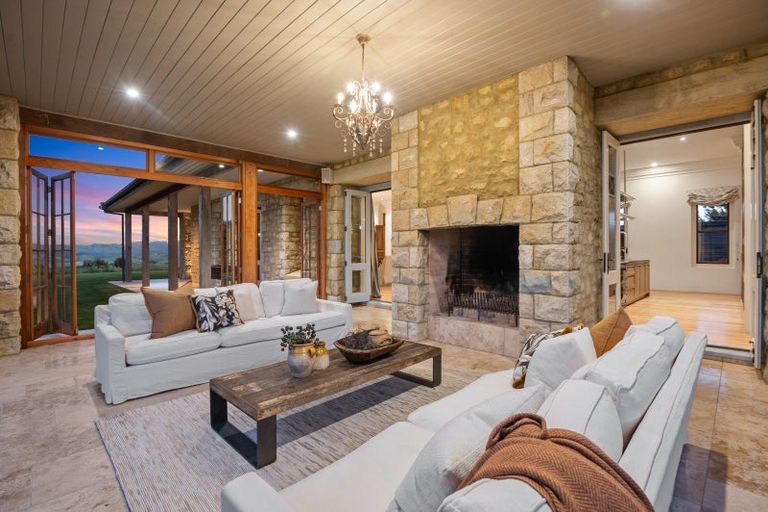 Photo of property in 184 North Road, Clevedon, Papakura, 2582