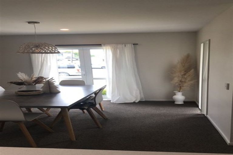 Photo of property in 19 Tribute Loop, Takanini, 2112