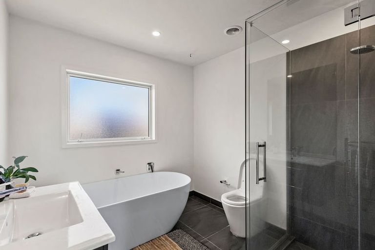 Photo of property in 270 Grahams Road, Bishopdale, Christchurch, 8053