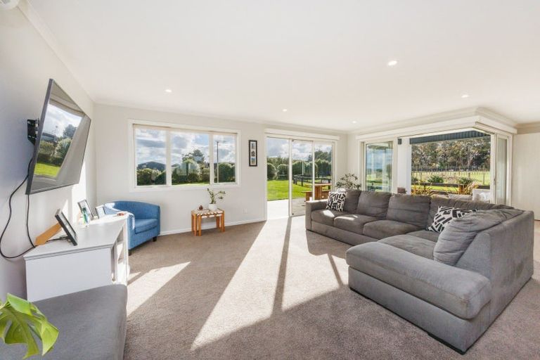 Photo of property in 106 Reid Line East, Aorangi, Feilding, 4775