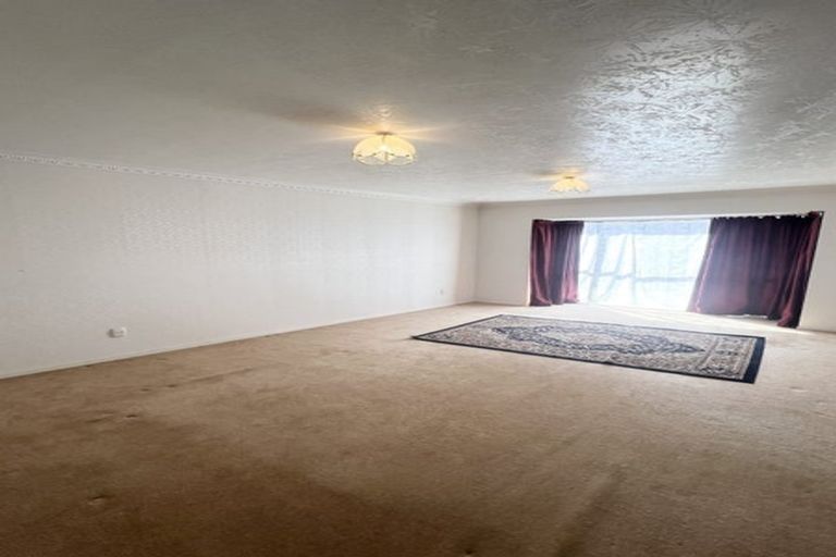 Photo of property in Carmichael Courts, 21/14 Wharenui Road, Upper Riccarton, Christchurch, 8041