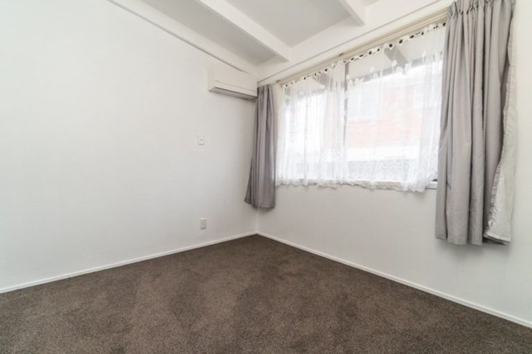 Photo of property in 1/14 Idlewild Avenue, Mangere, Auckland, 2022