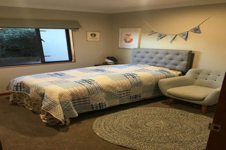 Photo of property in 33 Russell Robertson Drive, Havelock North, 4130