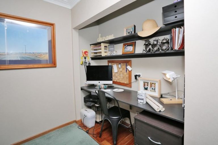 Photo of property in 27 Salford Street, Windsor, Invercargill, 9810