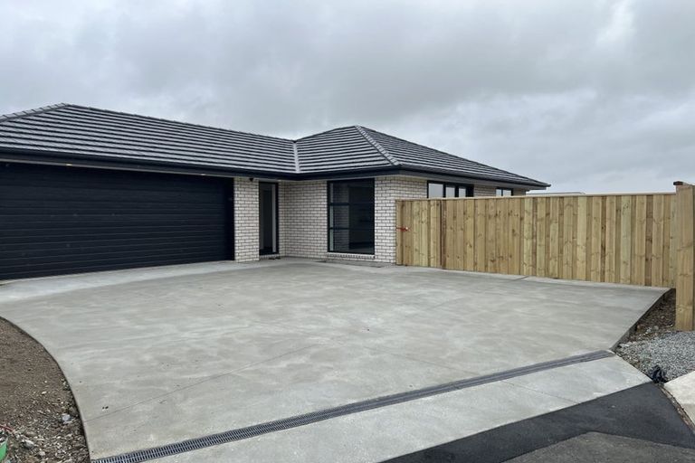 Photo of property in 5 Henshaw Street, Woodend, 7610