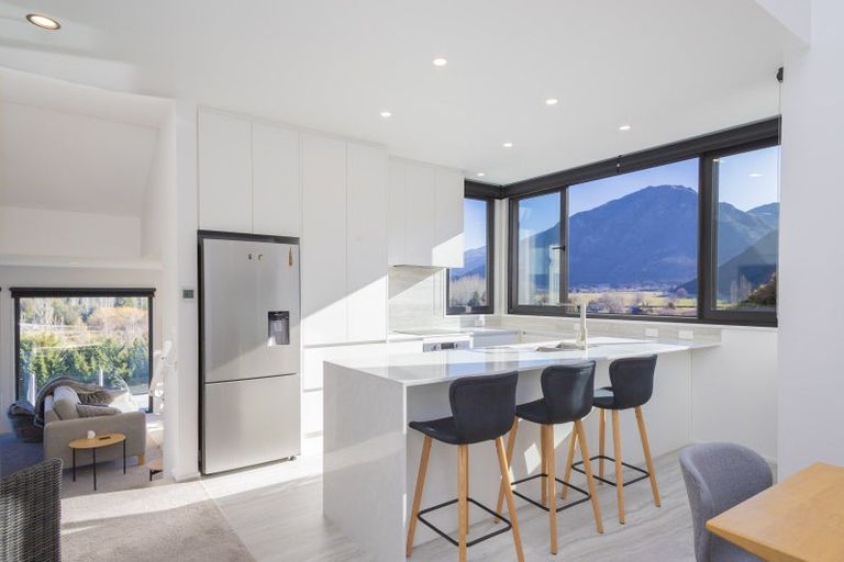 Photo of property in 21 Cotter Avenue, Arrowtown, 9302