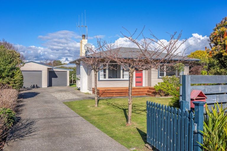 Photo of property in 16 Lemon Street, Otaki, 5512