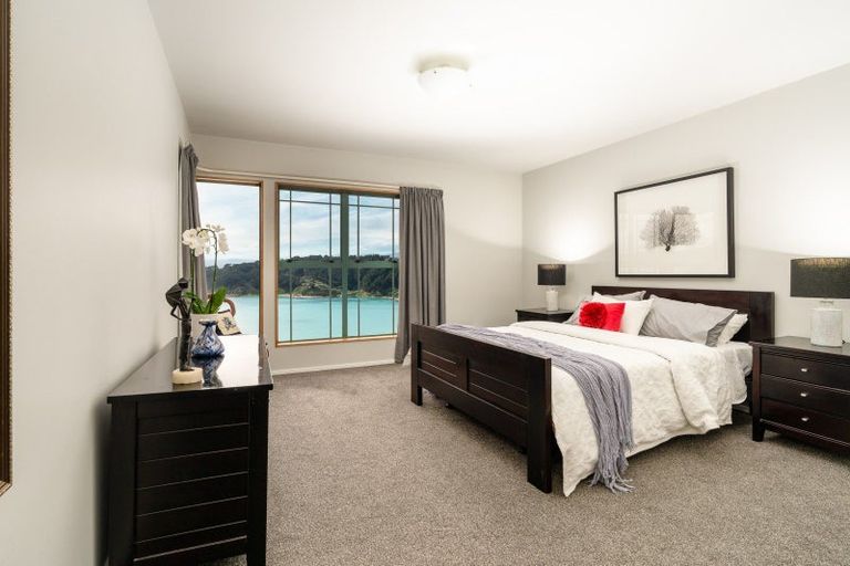 Photo of property in Mt Carmel Mews, 11/9 Arawa Road, Hataitai, Wellington, 6021